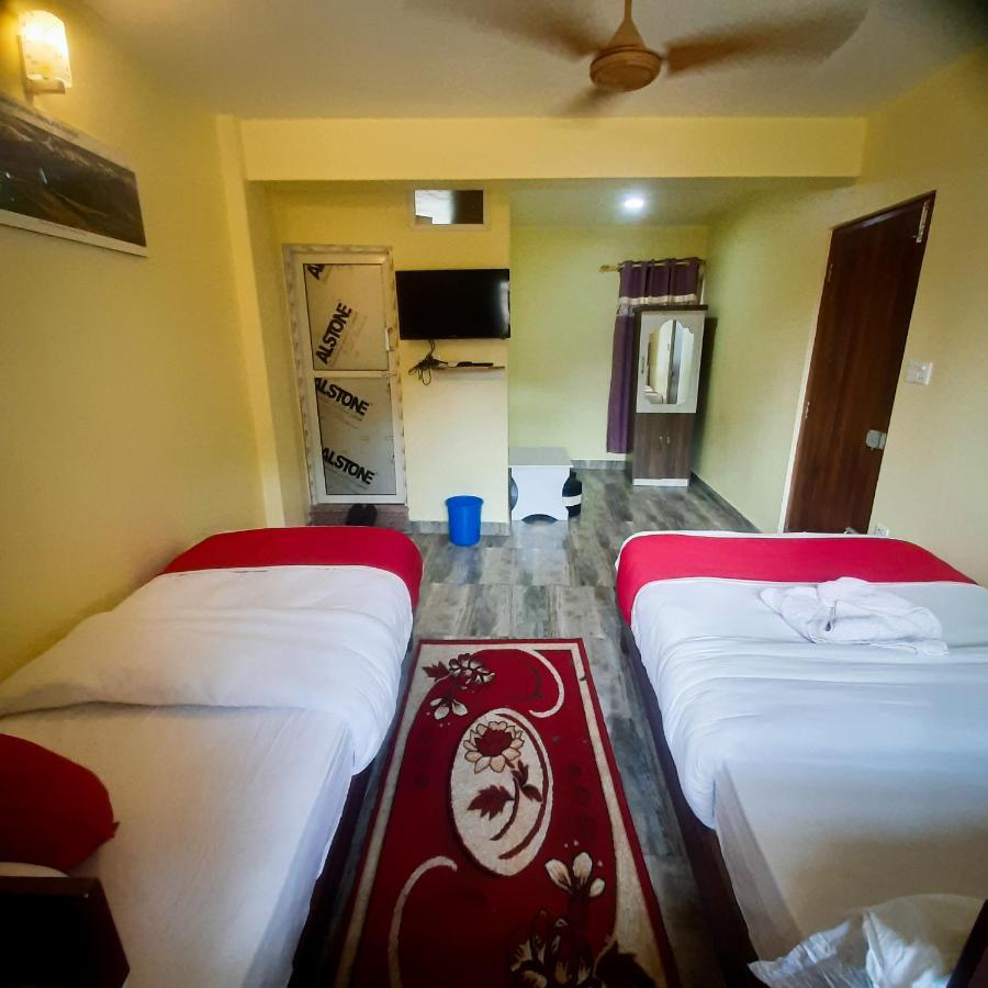 Hotel Elite Pokhara Luaran gambar