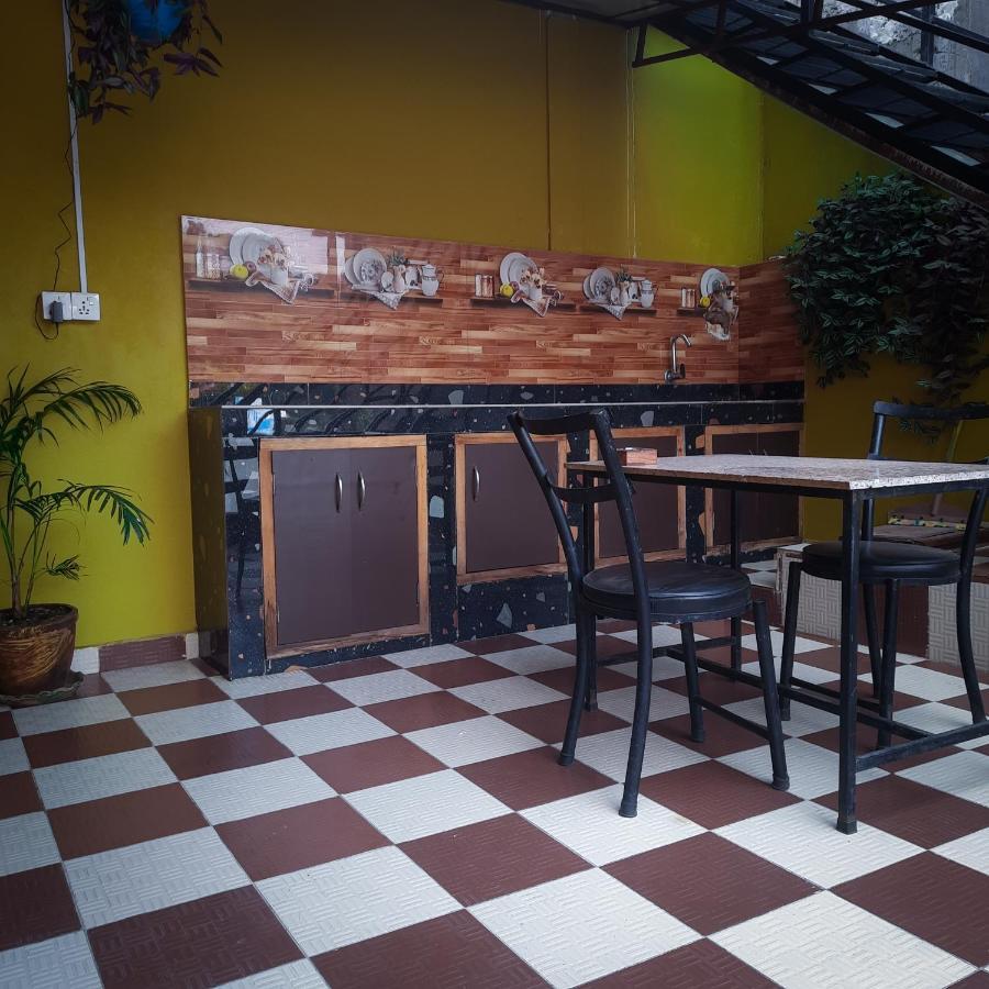 Hotel Elite Pokhara Luaran gambar