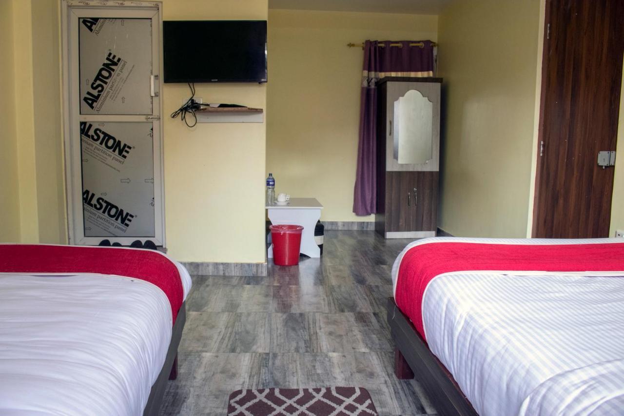 Hotel Elite Pokhara Luaran gambar