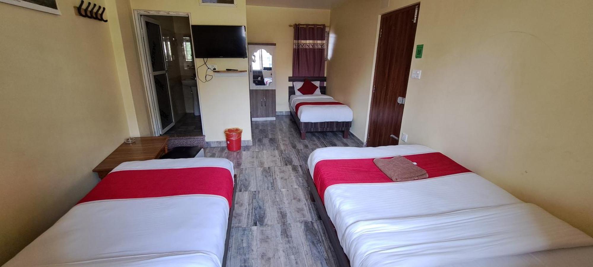 Hotel Elite Pokhara Luaran gambar